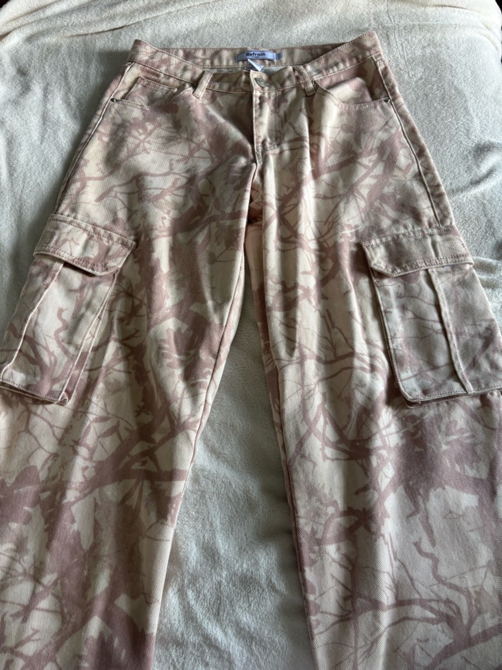Cargo Pants with Pink Camouflage Print